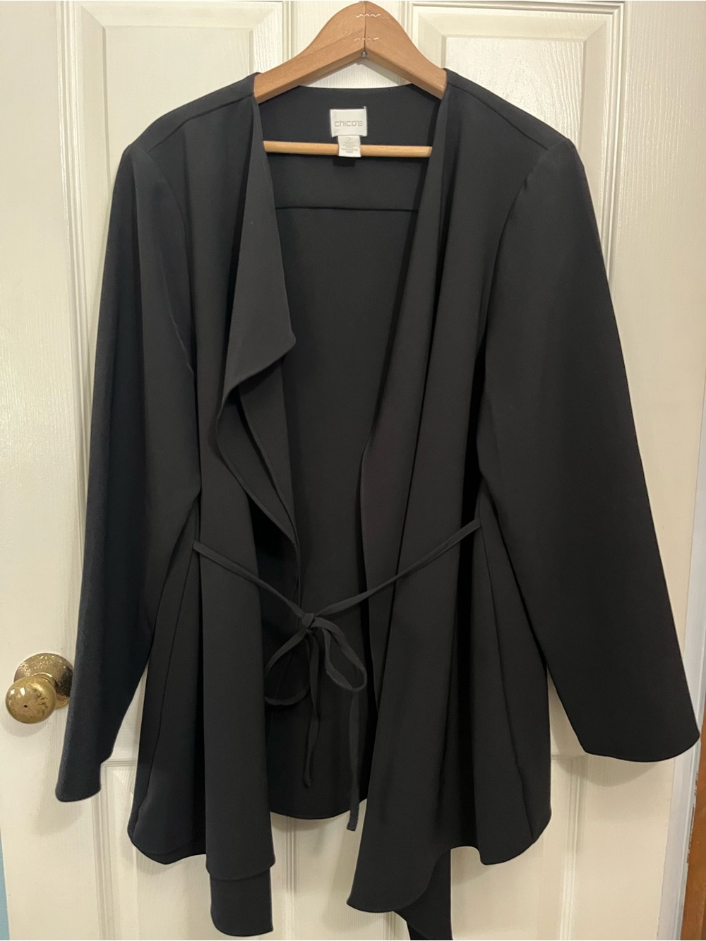 Chico's Black Open-Front Tie-Waist Draped Blazer Size 2/L